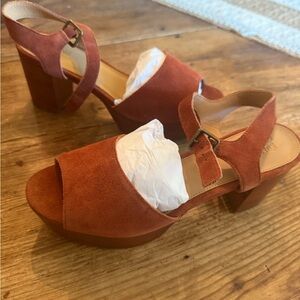 Soludos Rust Suede Platform Sandals